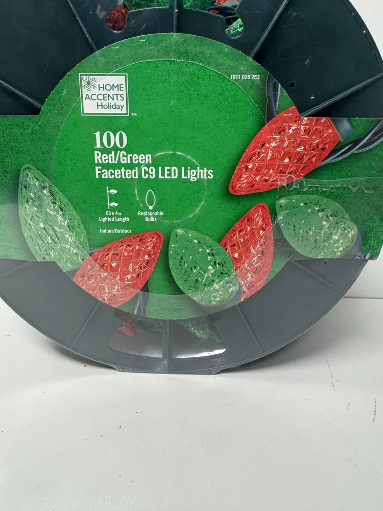 Home Accents 100 Red Green Faceted C9 LED Lights - Image 6