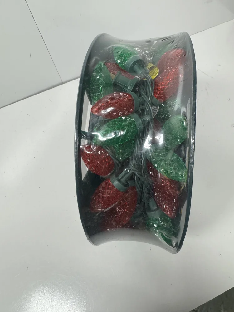 Home Accents 100 Red Green Faceted C9 LED Lights - Image 7