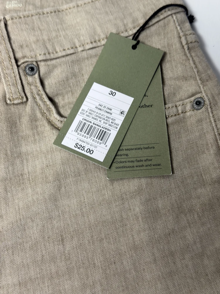 Goodfellow Slim Shorts Peanut Size 30 - Image 3