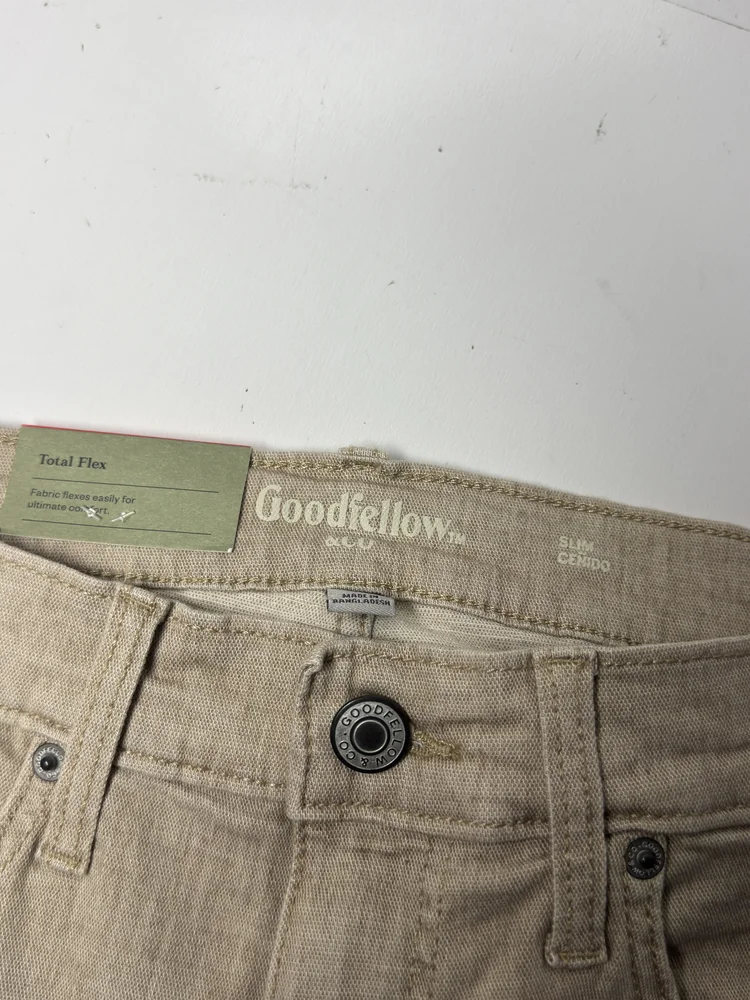 Goodfellow Slim Shorts Peanut Size 30 - Image 6