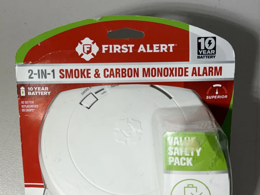 2-Pack First Alert 1048447 10-Year Smoke & CO Detectors - Image 8