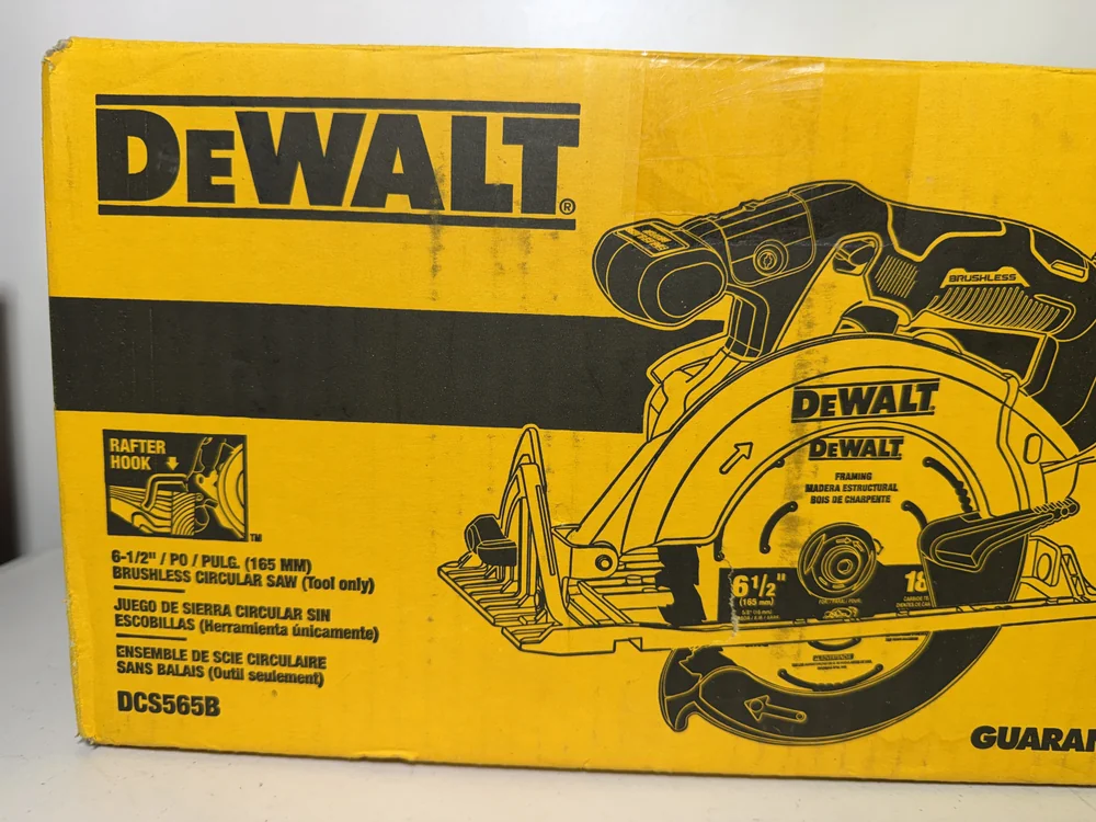 DEWALT DCS565B 20V MAX 6-1/2" Brushless Cordless Circular Saw - Image 20